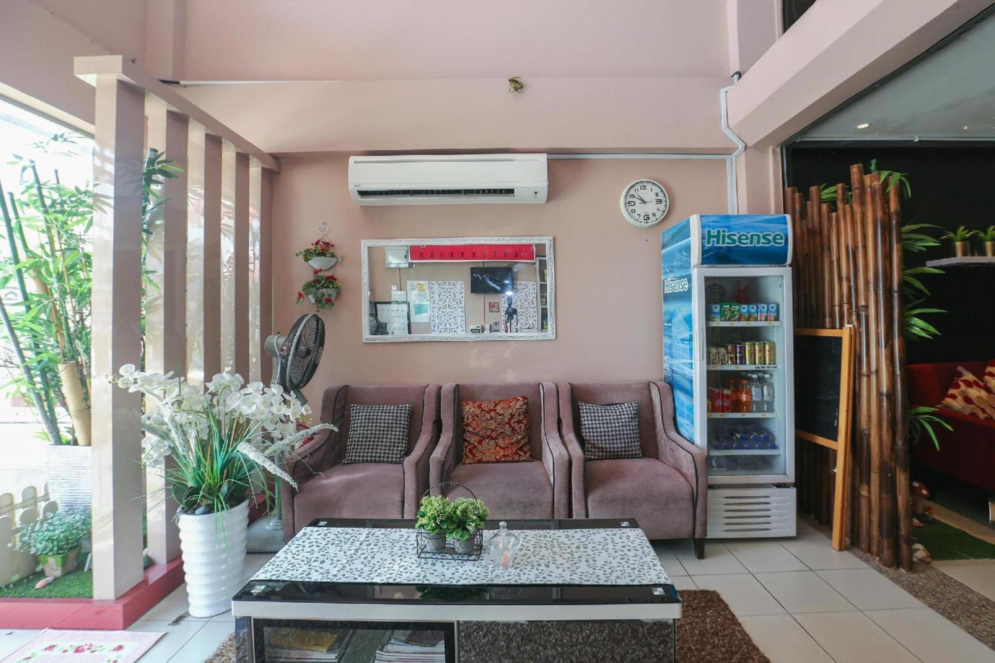 Spot On 89796 D'Noor Budget Inn Kota Bharu Exterior photo